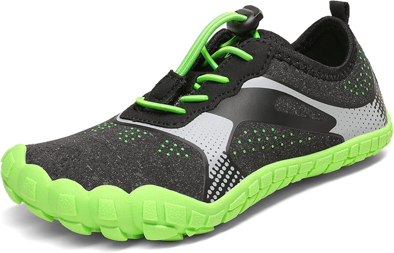 Nortiv kids' water shoes.
